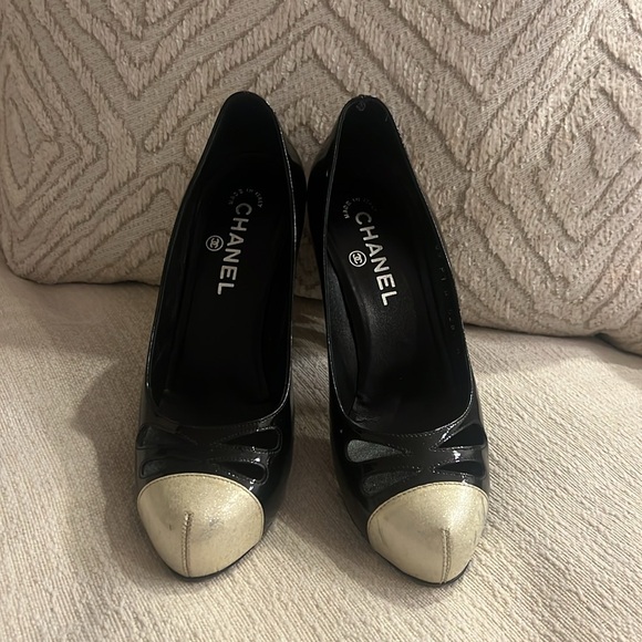 Chanel pumps - Picture 1 of 12